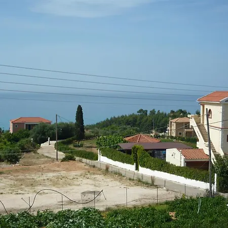 Marina-anna Aparthotel 3*