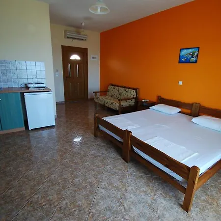 Marina-anna Hotel apartamentowy Afrato