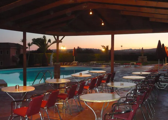 アパートホテル Marina-anna 3*