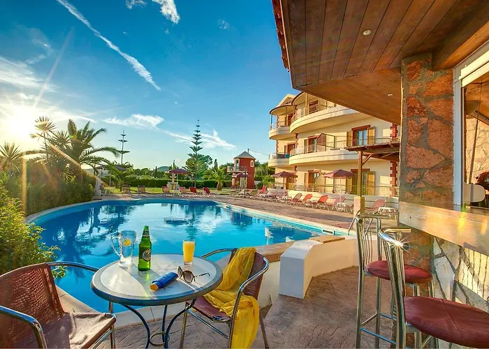 아파트호텔 Marina-anna Afrato