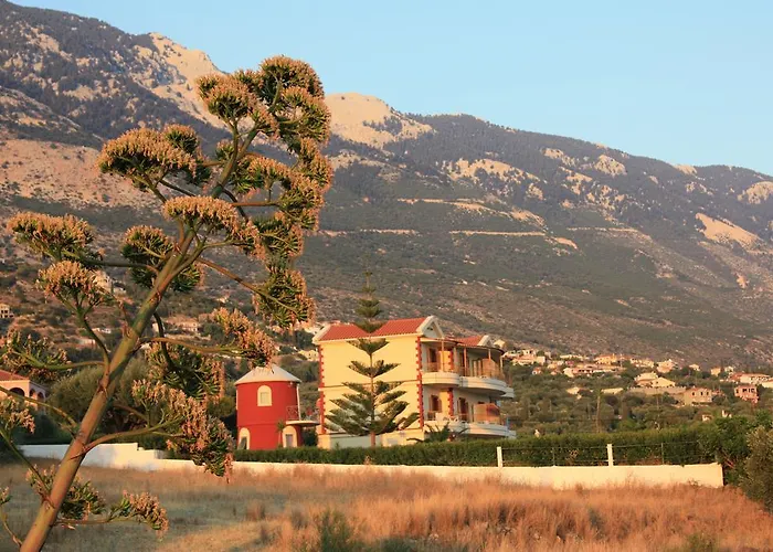 アパートホテル Marina-anna Afrato